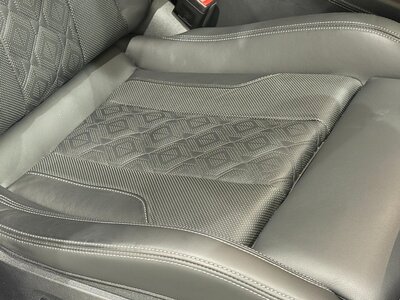 BMW M8 GRAN COUPE - 10