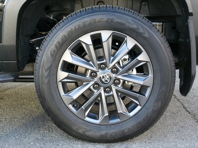 TOYOTA LAND CRUISER 250 - 10