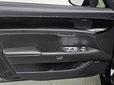 2022 Genesis G90 (RS4) — миниатюра 14