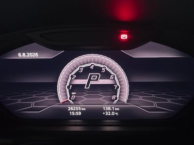 2021 Lamborghini URUS photo 8