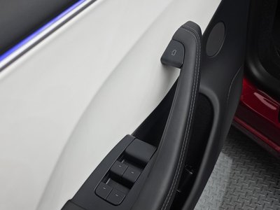 2024 Tesla MODEL 3 — миниатюра 28