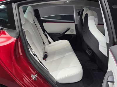 2024 Tesla MODEL 3 — миниатюра 18