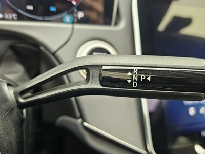 MERCEDES-BENZ E-CLASS - 9