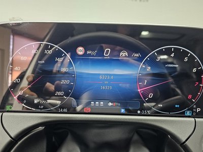 MERCEDES-BENZ E-CLASS - 8