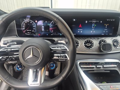 صورة 8 لـ 2024 Mercedes-BENZ GT AMG