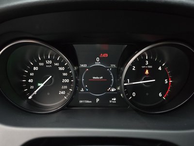 LAND ROVER DISCOVERY SPORT - 8