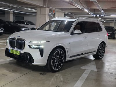 BMW X7 - 1