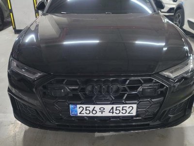 AUDI A6 - 1