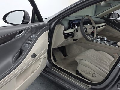 2025 Genesis G80 (RG3) thumbnail 13