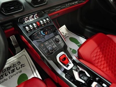 صورة مصغرة 24 لـ 2018 Lamborghini HURACAN