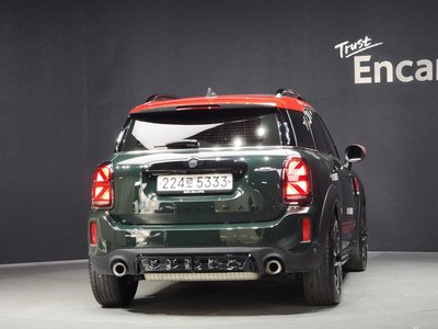 MINI COUNTRYMAN - 3