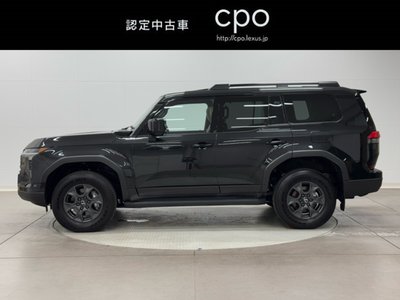 صورة 9 لـ 2025 Lexus GX