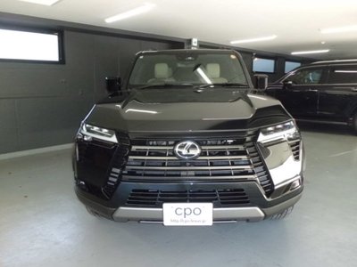صورة 3 لـ 2025 Lexus GX
