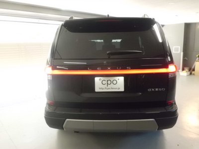 2025 Lexus GX — миниатюра 16