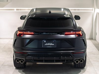 LAMBORGHINI URUS - 7