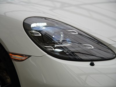 صورة مصغرة 44 لـ 2018 Porsche 718