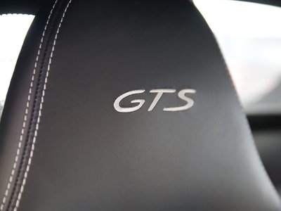 صورة مصغرة 14 لـ 2018 Porsche 718