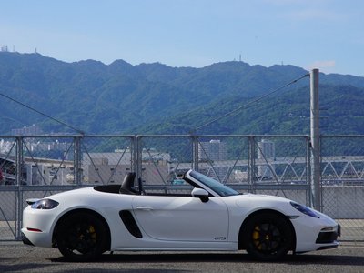 صورة 5 لـ 2018 Porsche 718