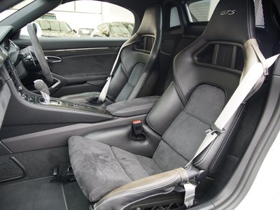 صورة مصغرة 34 لـ 2018 Porsche 718