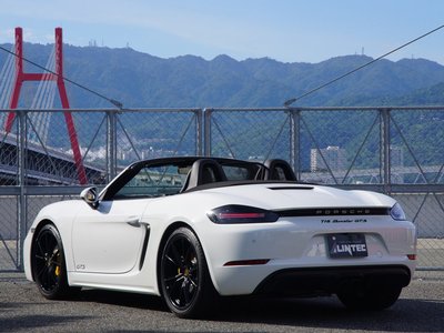 صورة 9 لـ 2018 Porsche 718