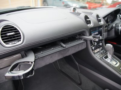 صورة مصغرة 36 لـ 2018 Porsche 718