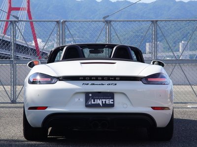 صورة 8 لـ 2018 Porsche 718