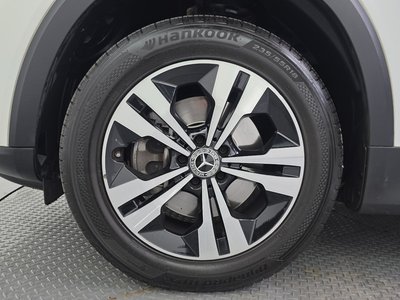 MERCEDES-BENZ GLB - 6