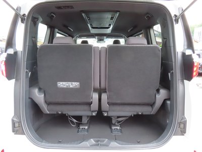 صورة مصغرة 49 لـ 2025 Toyota ALPHARD