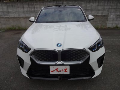 2025 BMW IX2 照片 4