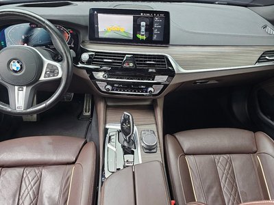 صورة 5 لـ 2021 BMW 5 SERIES