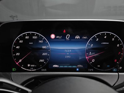 MERCEDES-BENZ E-CLASS - 8