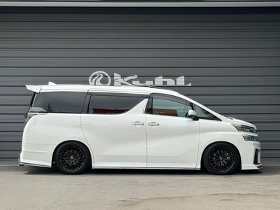 TOYOTA VELLFIRE - 10