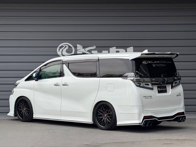 TOYOTA VELLFIRE - 7