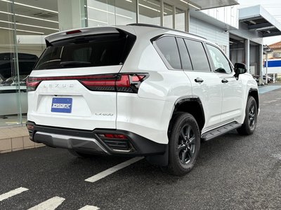 LEXUS LX - 7