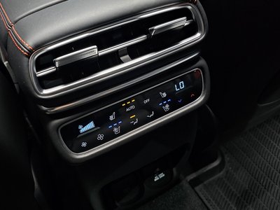 صورة مصغرة 19 لـ 2024 Genesis GV80 COUPE