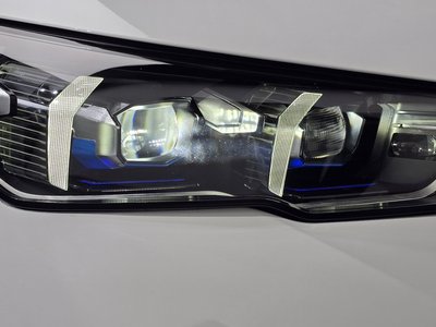 2025 BMW 5 SERIES 照片 9