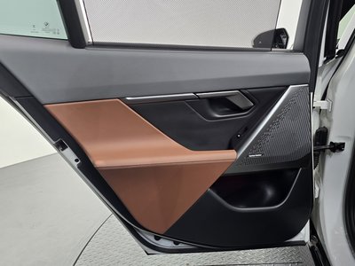 2025 BMW 5 SERIES thumbnail 15