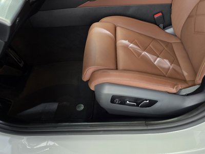 2025 BMW 5 SERIES thumbnail 29
