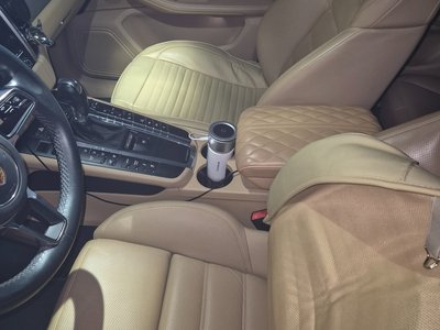 PORSCHE MACAN - 5