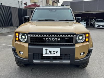 TOYOTA LAND CRUISER 250 - 7