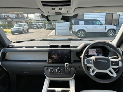 2025 LAND Rover DEFENDER 照片 2