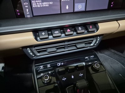 صورة مصغرة 15 لـ 2020 Porsche 911