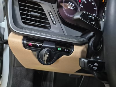 صورة مصغرة 18 لـ 2020 Porsche 911