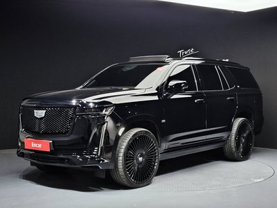 CADILLAC ESCALADE 5TH GENERATION - 1