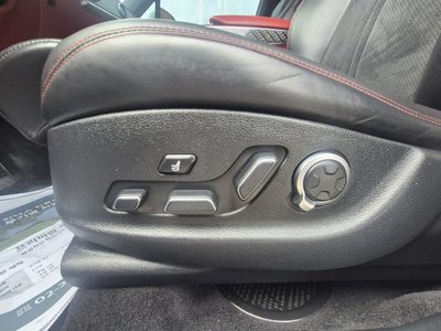 صورة مصغرة 16 لـ 2021 Genesis GV70
