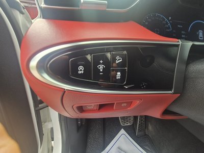 صورة مصغرة 14 لـ 2021 Genesis GV70