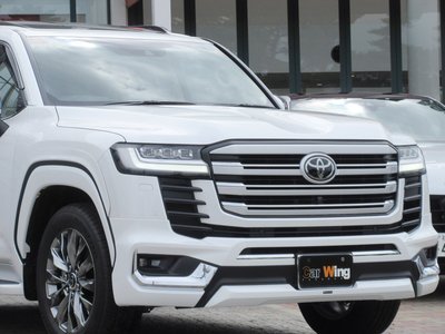 TOYOTA LAND CRUISER 300 - 5