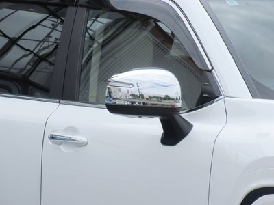 صورة مصغرة 18 لـ 2024 Toyota LAND CRUISER 300