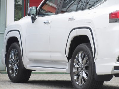 صورة مصغرة 23 لـ 2024 Toyota LAND CRUISER 300