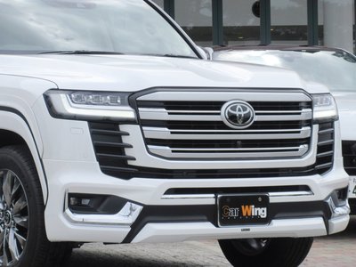 TOYOTA LAND CRUISER 300 - 6